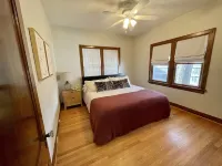 Cozy Double King Suite Bungalow - Wifi