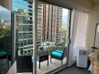 Spacious  2-bedroom apartment sleeps 7 with parking