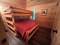 Miners Cabin - Pictured Rocks Lodging