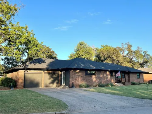 Mid-West Mod-1 mile to OU-Central Norman-Sleeps 16 - 4-Star