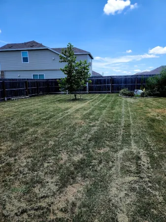 Charming 3-bedroom house with WiFi and AC in Seguin