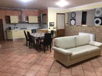 Cozy and independent apartment with garden!