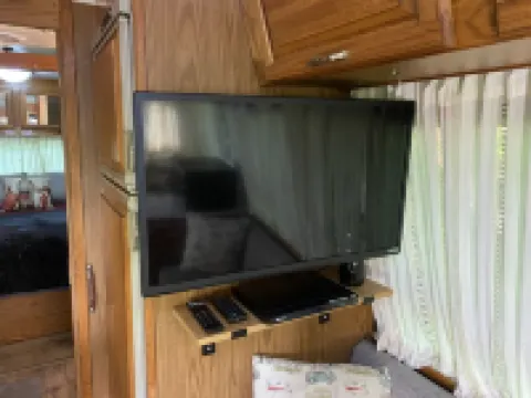 2-Person Romantic Airstream Glamper in Hocking Hills, Ohio