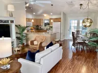 Private Pool Oasis + Hot Tub ,Quiet Luxury in the Villages, Pet Friendly