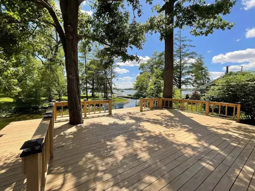 Beautiful Cottage With Water Access and Kayaks!
