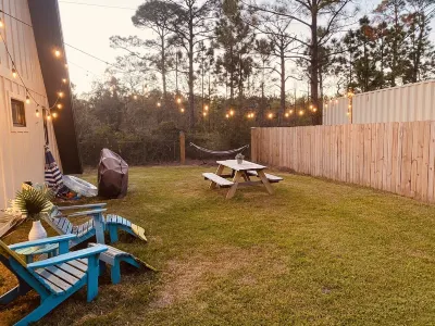 Minutes from the Beach!<br>A-Frame at The Point Các khách sạn gần Alabama Florida State line on the beach