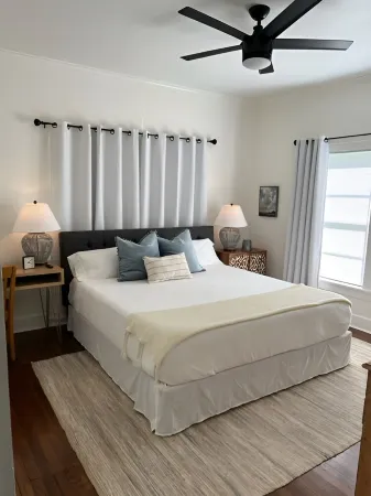 Modern Cottage in Downtown Benton