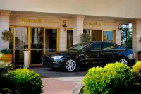 Amman Marriott Hotel Отели в г. Амман