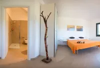 Refined independent villa for design lovers in the beautiful Chia bay