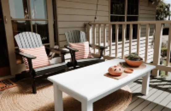 Luxury Couples' Retreat Beside the Beautiful Barwon River