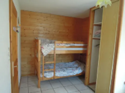 Rental of fenced chalet with barbecue and children's play area