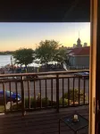 Spacious Riverfront Townhome Directly Across from Downtown Louisville - Kitchens