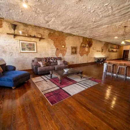 Large Unique 2-Bedroom Gamed Themed Loft