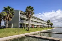 Kontiki Beach Bungalow | Rockport Texas - 4-Star