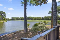 Close to the Beach- Golf View, 18th Green, Turtle Point