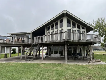 Large Beachfront Home right on the beach