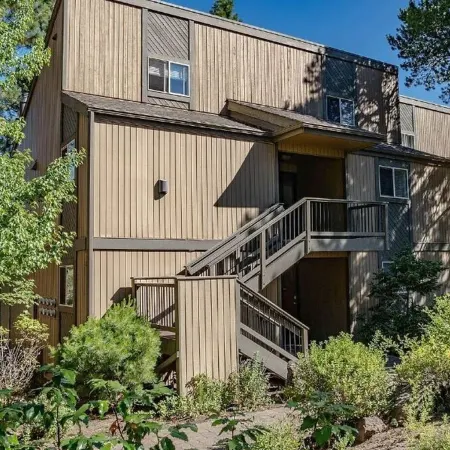 Updated Mount Bachelor Village 2-bedroom Condo,  Enjoy Resort Amenities! with AC