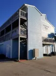 5 Min Walk to Beach, Gulf View, Pool, Pets Welcome, Family-Friendly Condo