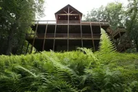 Peaceful getaway at a beautiful cabin in the NC mountains!!!