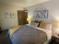 IDEAL Location in Saugatuck - 2 minutes to Downtown & Blue Star Trail @ Frt Door