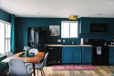 The Study - An Ode to Literature - 1 bedroom beautiful home