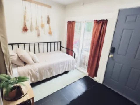 The Haven - Downtown OS with Pool & Pool House!