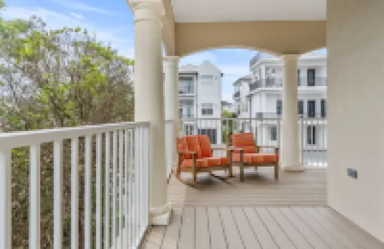 5 Min Walk to Private Beach - 2024 Remodel - Pool