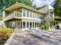 Gatlinburg Luxury Great Mountain, Views Hot Tub, Pool Table Air Hockey, Fire Pit - Private Pools
