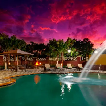 Courtyard DeLand Historic Downtown