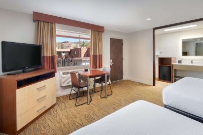 2クイーンルーム ベストウエスタン レッド ヒルズの写真