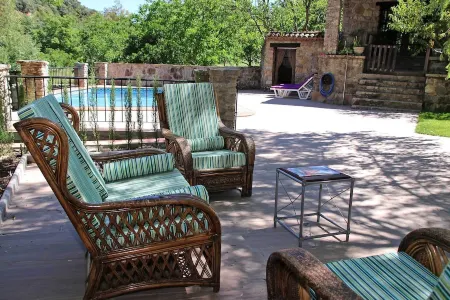 Molino Rodete recently restored with fireplace, swimming pool... Отели в г. Jimera de Libar