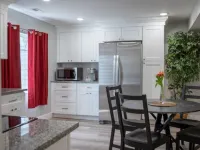 Spacious Basement Apartment Hotels in Eagle Mountain