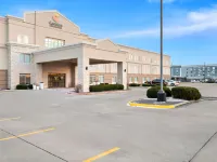 Comfort Inn & Suites Decatur-Forsyth Hotels in Forsyth