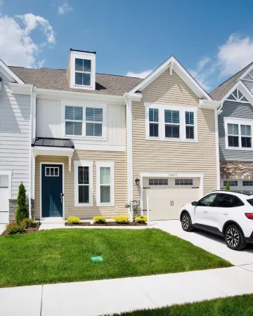 NEW Modern Beach Retreat in Amenity filled Community, 4 miles to Bethany Beach