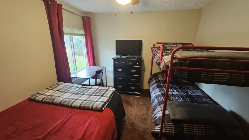 3 Bedroom Townhouse with Hot Tub