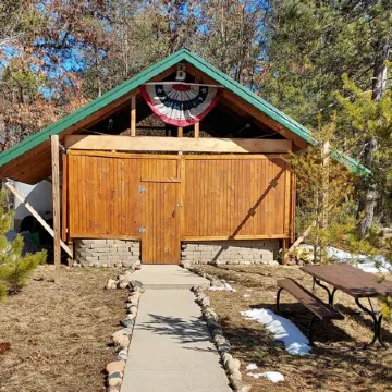 Tiny Cabin in Huron National Forest!