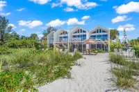 ~ WE ARE OPEN ~ BEACHFRONT ~ YES THAT'S YOUR VIEW! ~