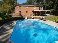 Homemade in Hickory! Salt Water Pool!