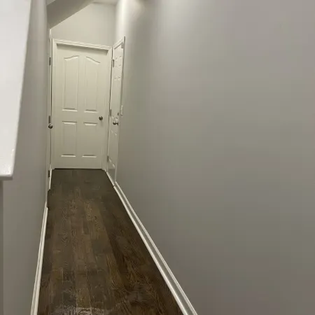 Spacious 3 level Townhome in prime location! Tvs & fans in all 4 bedrooms!!