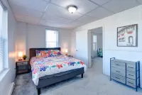 Parkview, Apt #5Parkview Historic Apartment