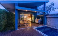 Coral Tree Villa Huahin - Kylpyammeita