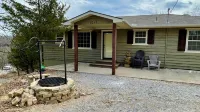 Hill House with hot tub and Private Lake access Hotels near Cross Bar Ranch Off-road Park
