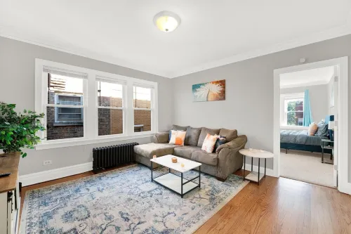 Chic & Cozy near ORD>MDW>DT>HOSP