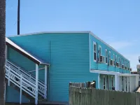 The Mark at Surfside, Apt. 7
