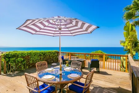 Cardiff Beach Cottage, Unobstructed Ocean View, .5 Miles to Sand!