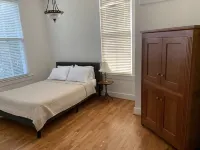 Downtown Auburn game day apartment