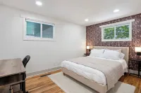 Hot Tub ~ Media Room ~ Game Room ~ USU .4 miles - บังกะโล