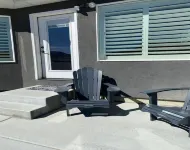 Cheerful, spacious, sunny & comfy 4-bdrm home Hotels in Rock Springs