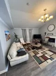 Cool and Calm 4bd  4ba close to all amenities in the city,