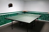 Birch Lake Secluded Getaway- Serenity home 5 bedroom sleeps up to 14 Hotels in Monroe County